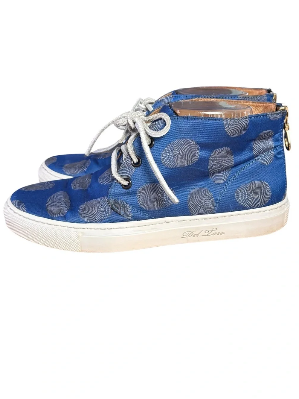 Del Toro Blue Polka Dot Chukka Sneakers - Men’s Sz 7/Women’s 9